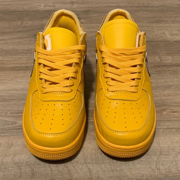 Off-White Yellow Men's Shoes